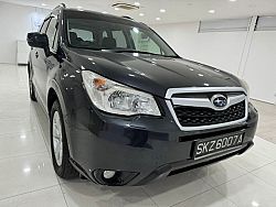 Subaru Forester 2.0L CVT Sunroof 2016 Grey Rear Entertainment